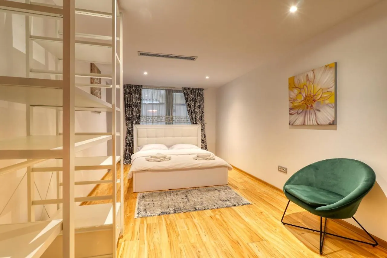 3 Bedroom Apartment In Herastrau Area Bukurešť Rumunsko