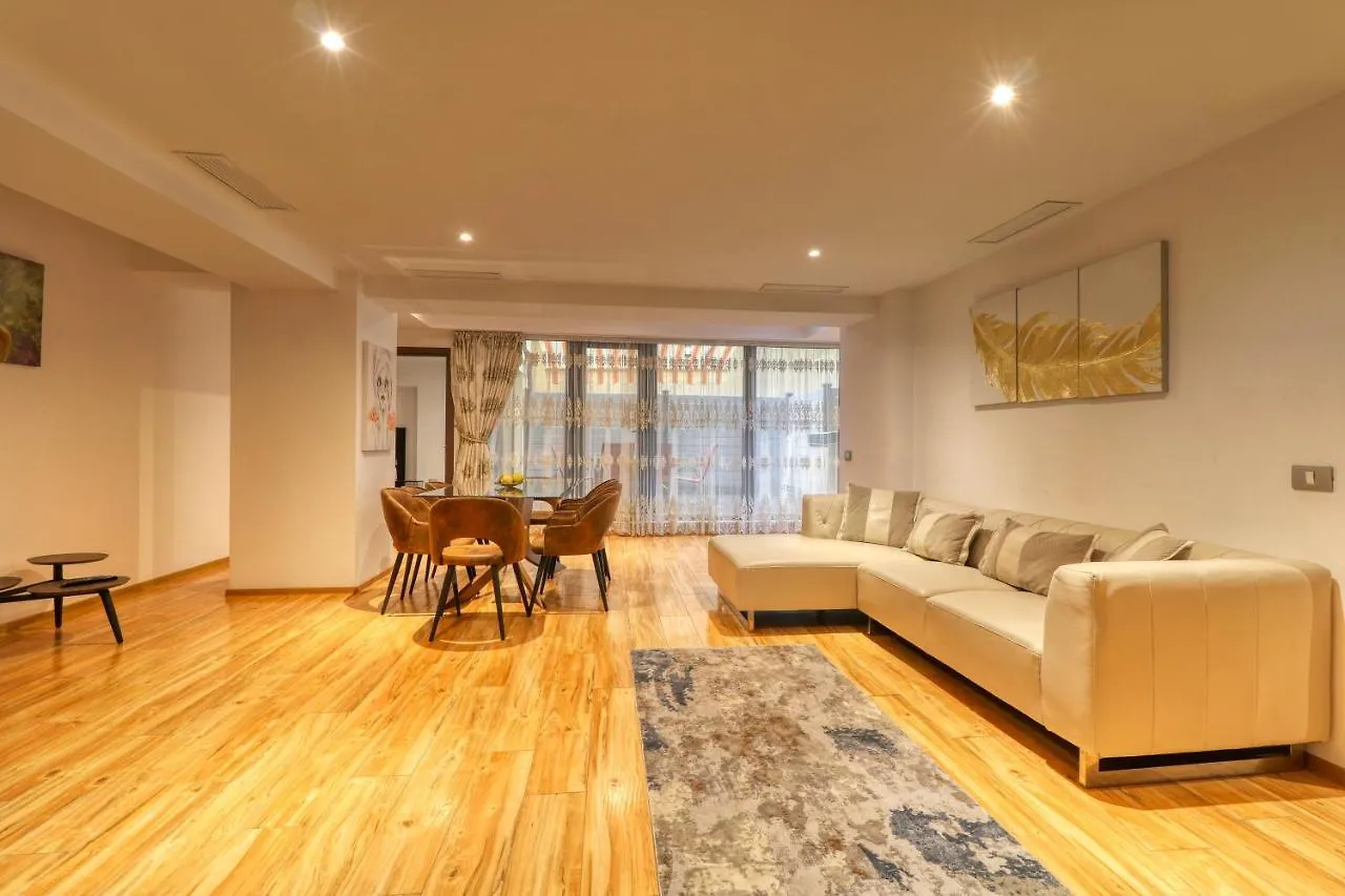 3 Bedroom Apartment In Herastrau Area Bucharest