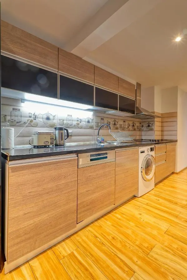 3 Bedroom Apartment In Herastrau Area Bucharest 0*,