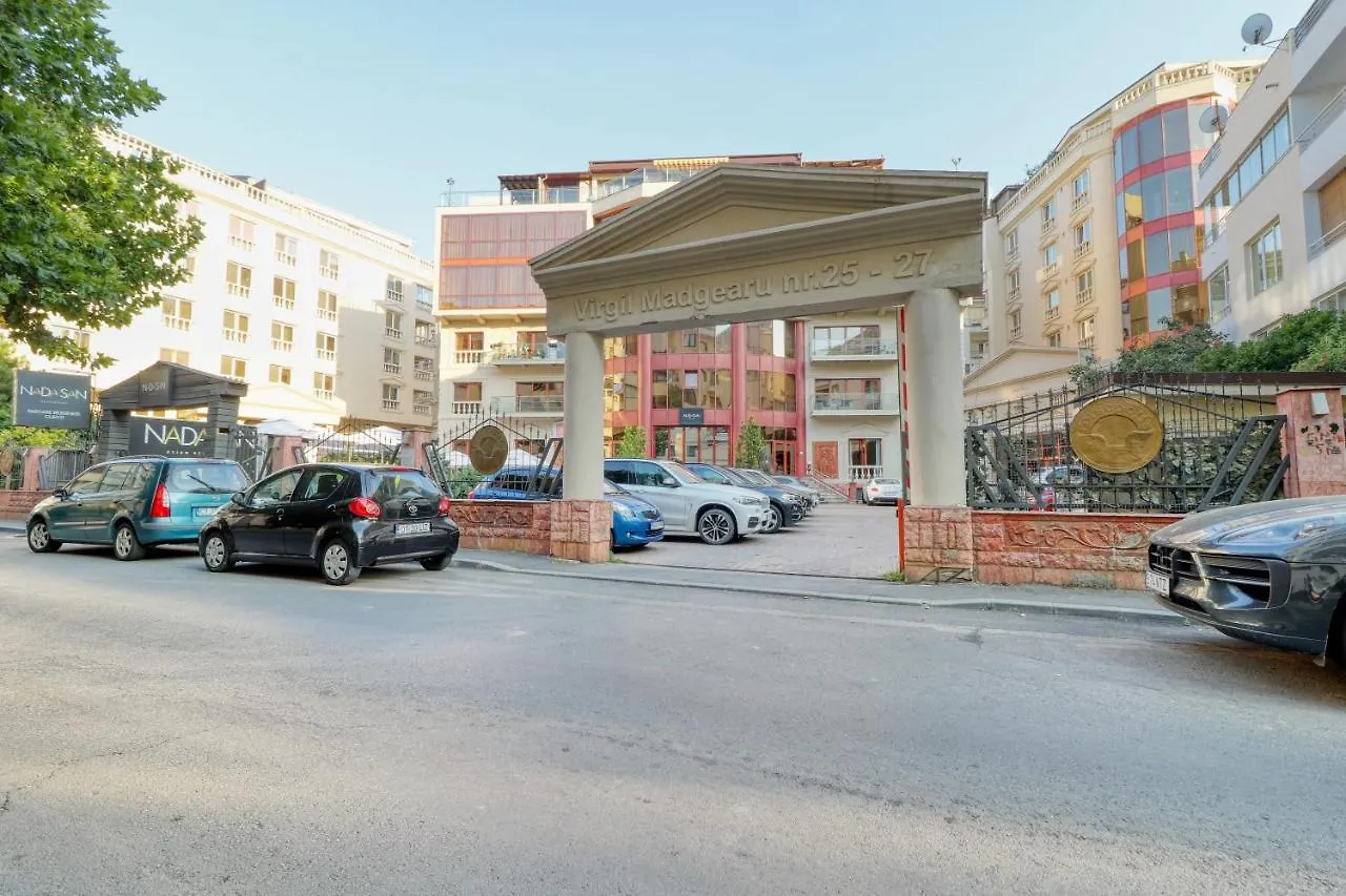 3 Bedroom Apartment In Herastrau Area Bucharest 0*,